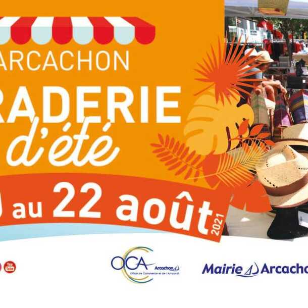 Braderie d'été à Arcachon